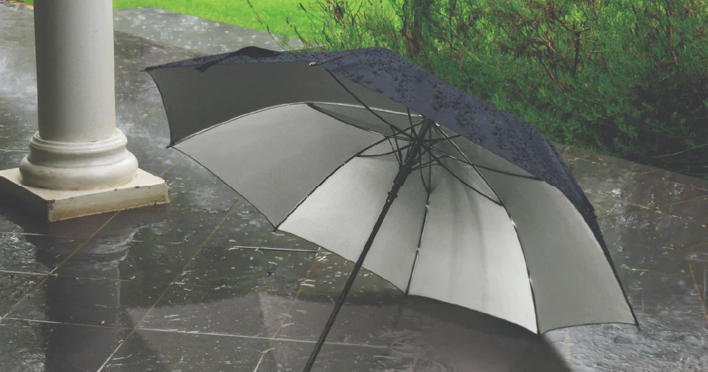 7 Benefits of Custom Umbrellas for Business Promotion