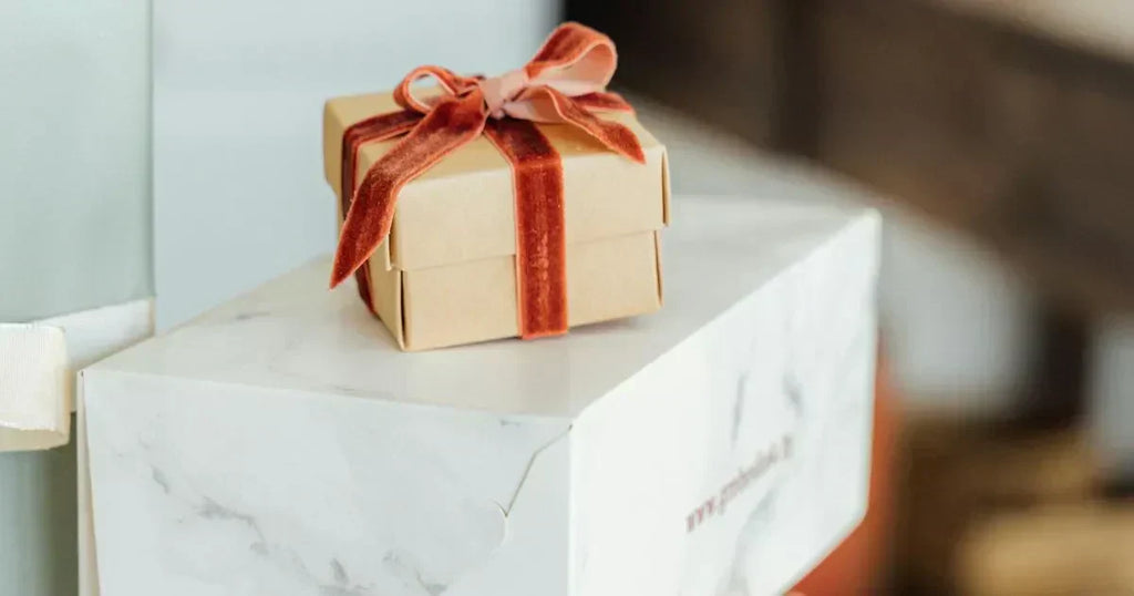 Corporate Gifts for Clients Australia: How to Make Best Impression