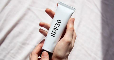 Custom Sunscreen SPF30: Everyday Essential Your Brand Needs